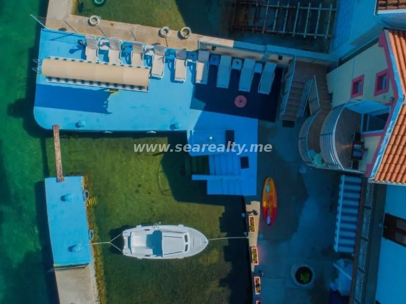 Prodaja, kuća, 160m², Đuraševići, Tivat