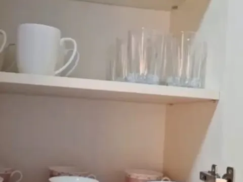 Izdavanje, garsonjera, 32m², Blok 9, Podgorica - image 9