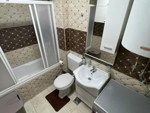 Rent, two bedroom apartment, 75m², Ljubović, Podgorica - image 10