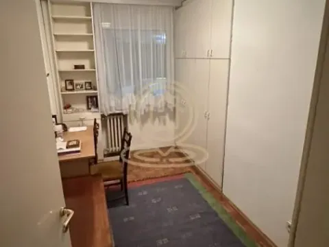 Rent, four bedroom apartment, 100m², Savski Venac, Beograd - image 11