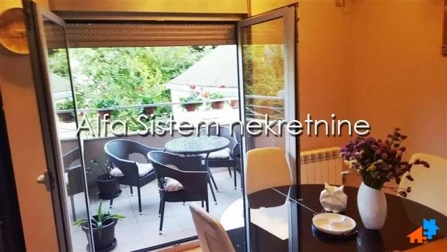 Izdavanje, trosoban stan, 82m², Lion, Zvezdara Sve Podlokacije