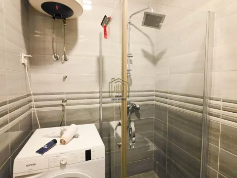 Izdavanje, četvorosoban stan, 48m², Stari Aerodrom, Podgorica - image 6