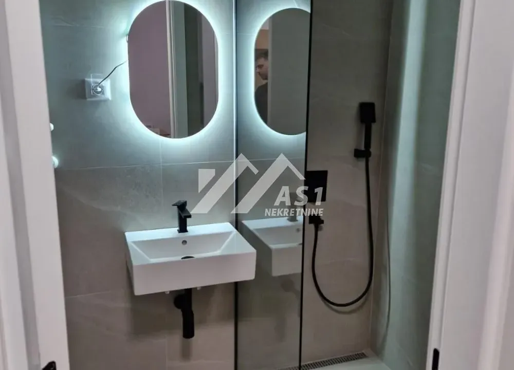 Izdavanje, jednosoban stan, 37m², Telep, Novi Sad Sve Podlokacije