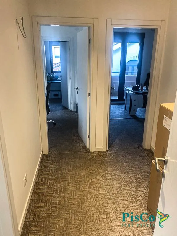 Izdavanje, četvorosoban stan, 120m², Momišići, Podgorica