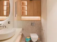 Izdavanje, jednosoban stan, 45m², Centar, Budva - image 8