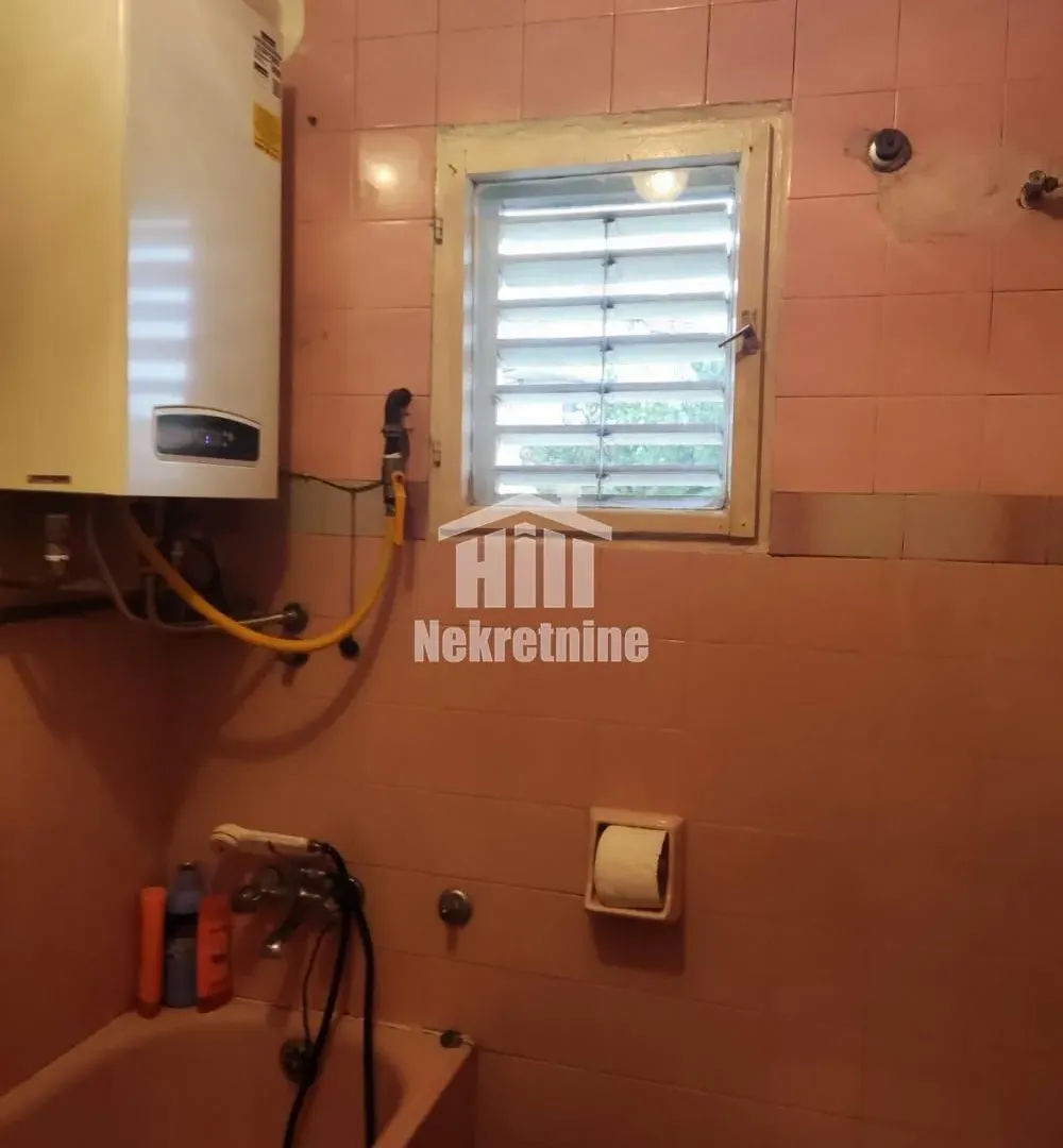 Prodaja, četvorosoban stan, 124m², Čukarica, Beograd
