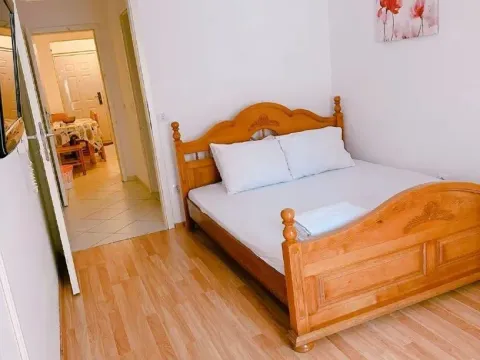 Izdavanje, jednosoban stan, 34m², Rafailovići, Budva - image 4