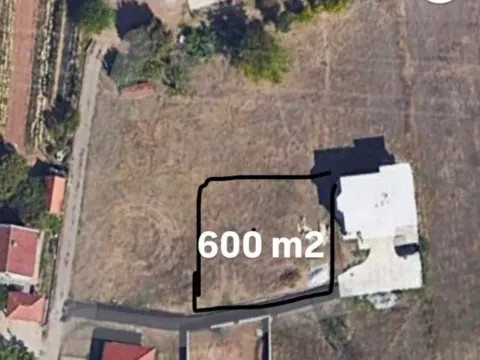 Prodaja, plac, 600m², Zagorič, Podgorica - image 1