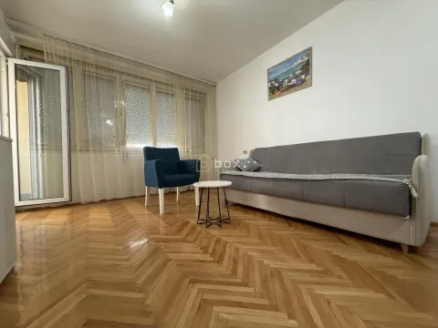 Izdavanje, dvosoban stan, 43m², Medijana, Niš - image 1
