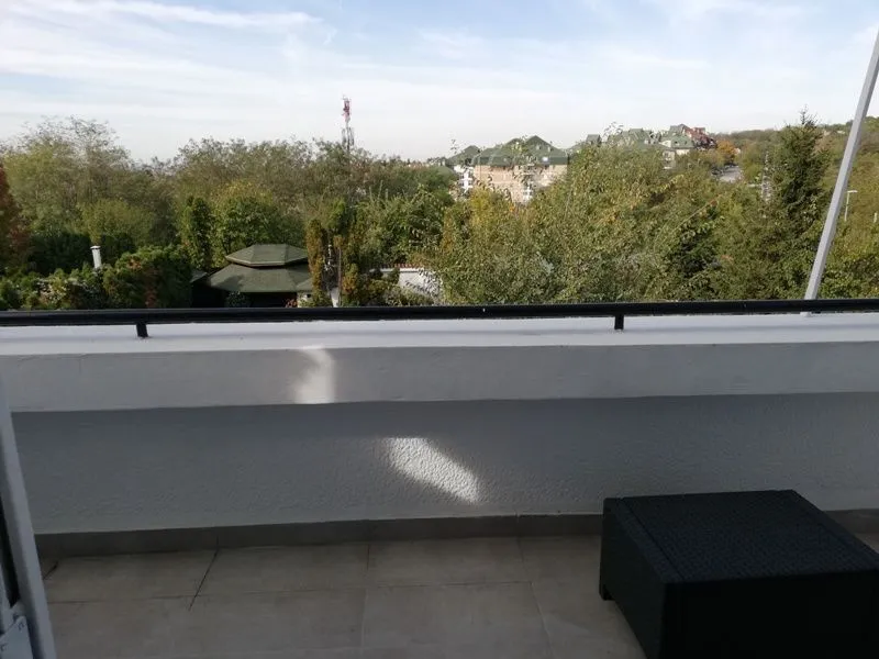 Izdavanje, kuća, 289m², Košutnjak, Beograd