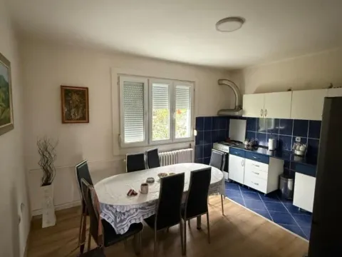 Prodaja, kuća, 159m², Resnik, Beograd - image 7