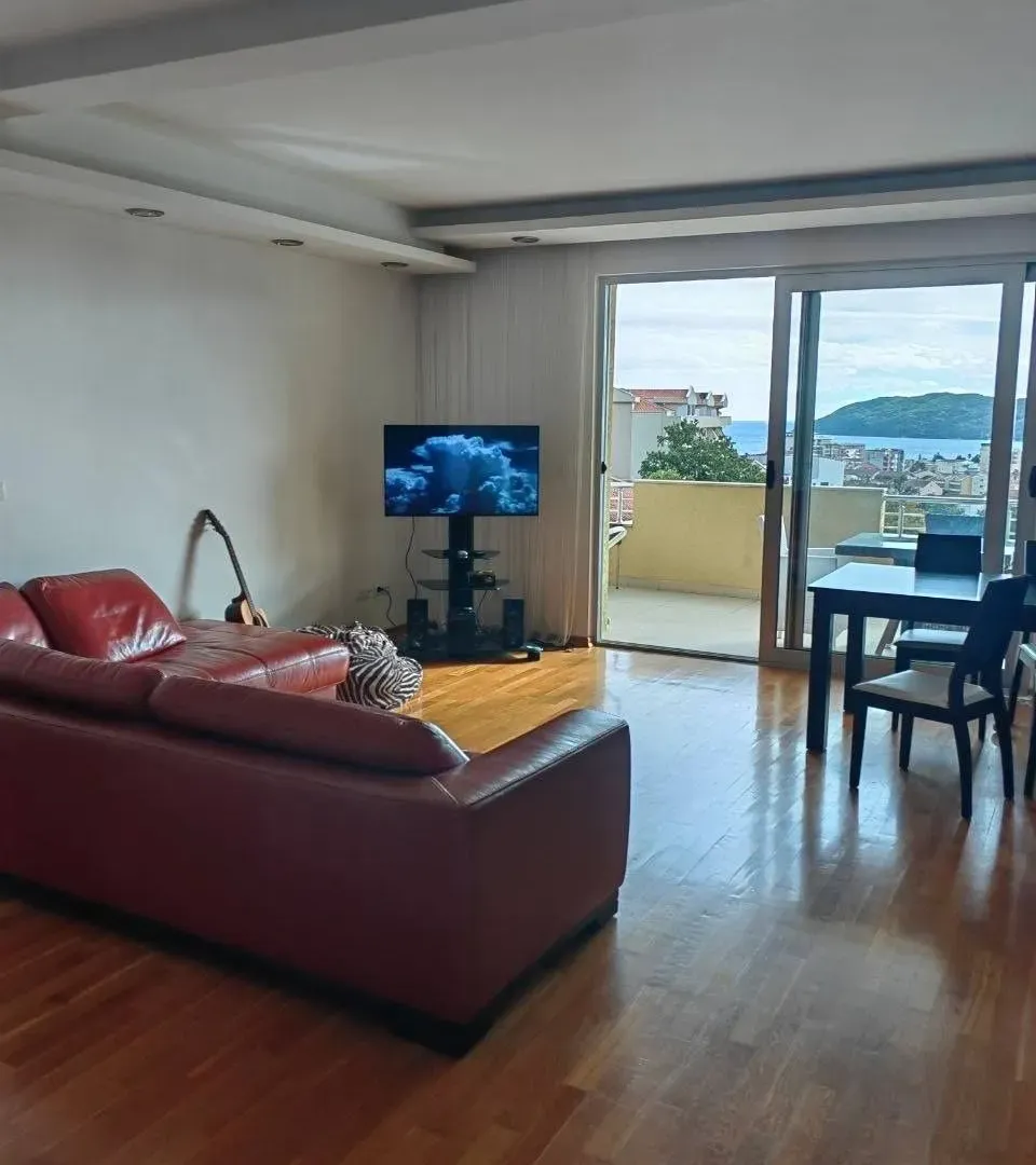 Prodaja, dvosoban stan, 161m², Budva, Crna Gora