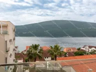 Prodaja, jednosoban stan, 49m², Baošići, Herceg Novi
