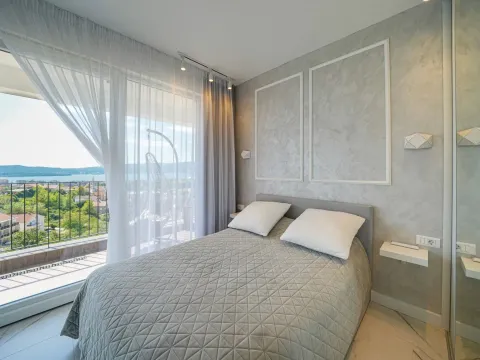Prodaja, stan, 66m², Tivat, Crna Gora - image 19