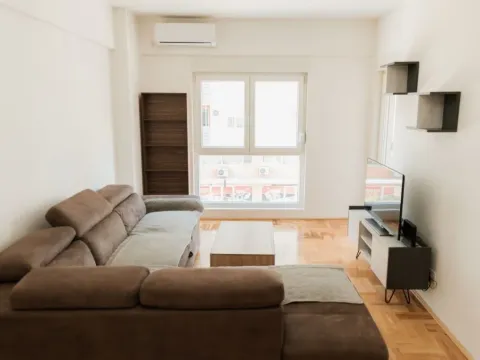 Izdavanje, jednosoban stan, 50m², Zabjelo, Podgorica - image 2