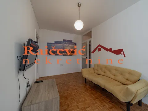 Rent, three bedroom apartment, 54m², Kluz, Zvezdara Sve Podlokacije - image 10