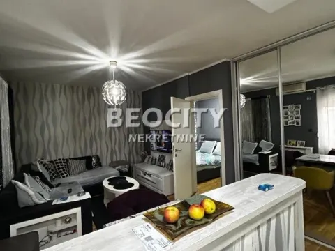 Sale, one bedroom apartment, 35m², Kneževac, Beograd - image 5
