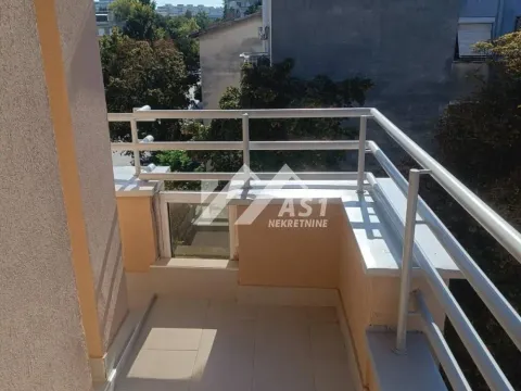 Izdavanje, stan, 41m², Grbavica, Novi Sad Sve Podlokacije - image 9