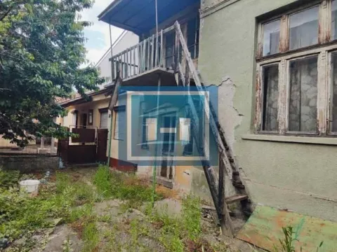 Prodaja, kuća, 79m², Centar, Jagodina - image 21