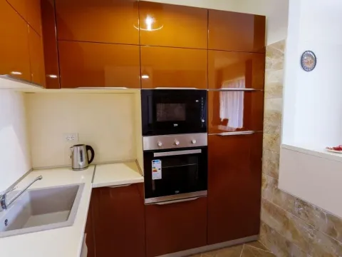 Prodaja, dvosoban stan, 81m², Budva, Crna Gora - image 4
