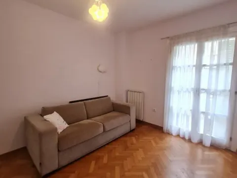 Rent, three bedroom apartment, 81m², Vračar Hram, Vračar Sve Podlokacije - image 7