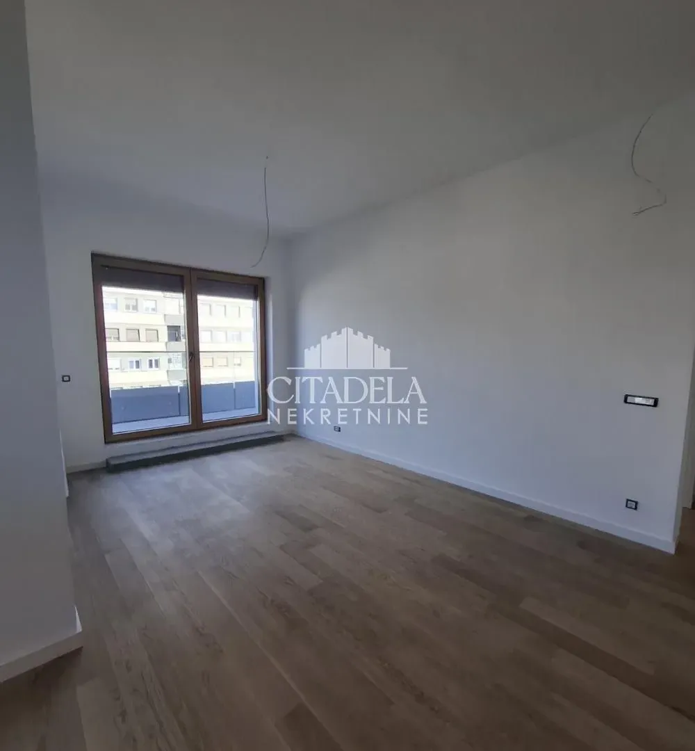 Sale, four bedroom apartment, 125m², Čukarica, Beograd
