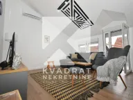 Izdavanje, trosoban stan, 100m², Zelenika, Podgorica - image 1