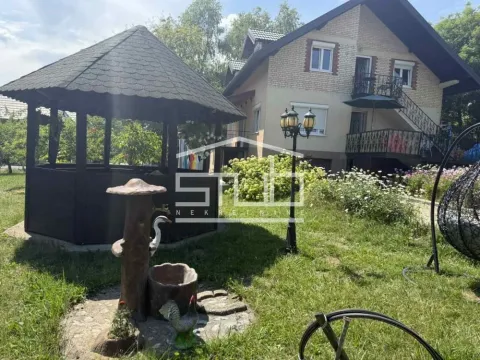 Sale, house, 321m², Potoci, Zlatibor - image 6