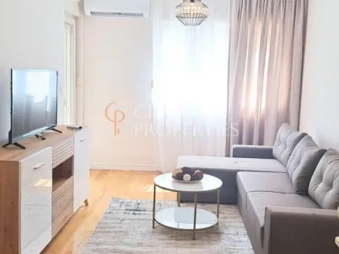 Izdavanje, stan, 46m², Central Point, Podgorica - image 1