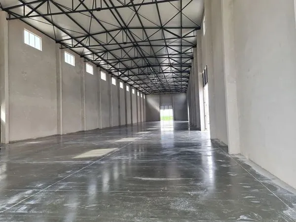 Rent, office space, 1500m², Šimanovci, Pećinci