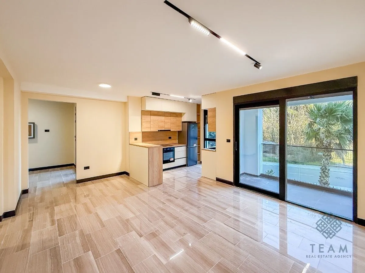 Prodaja, trosoban stan, 111m², Vezirov Most, Podgorica