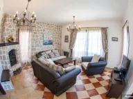 Sale, house, 235m², Kostanjica, Kotor - image 7