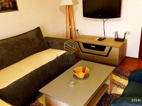 Rent, two bedroom apartment, 70m², Gornja Gorica, Podgorica - image 1