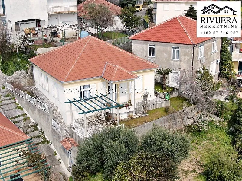 Prodaja, kuća, 90m², Centar, Herceg Novi