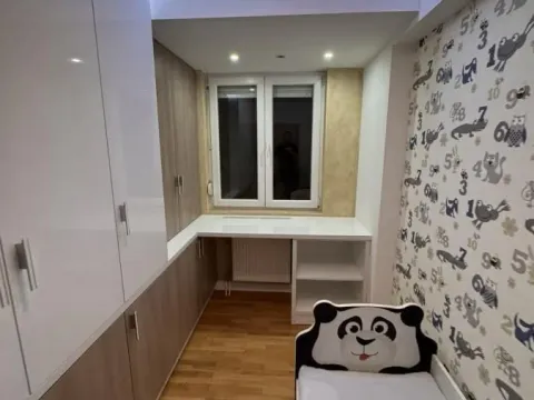 Izdavanje, trosoban stan, 77m², Palilula, Niš - image 19