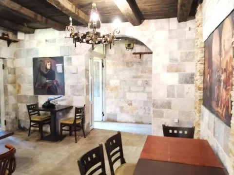 Prodaja, poslovni prostor, 173m², Petrovac, Budva - image 2