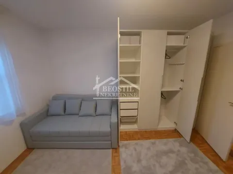 Rent, two bedroom apartment, 58m², Palilula Sve Podlokacije, Beograd - image 9