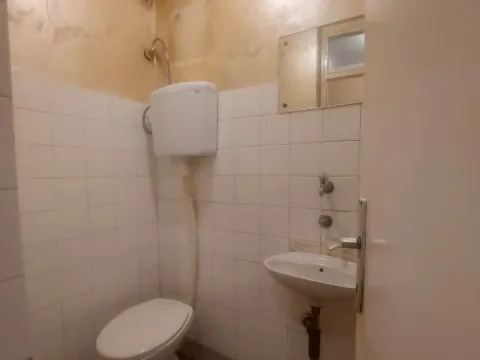 Prodaja, dvosoban stan, 73m², Centar, Nikšić - image 11