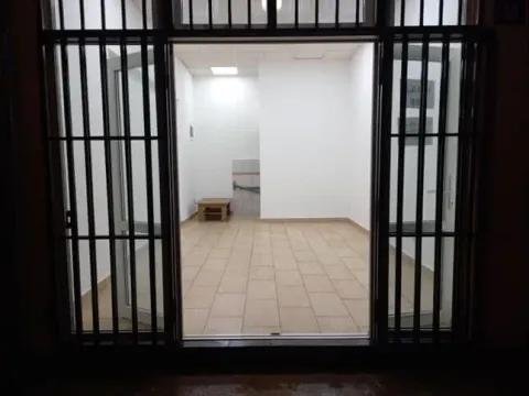 Izdavanje, poslovni prostor, 25m², Stari Aerodrom, Podgorica - image 4