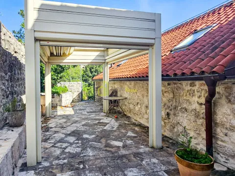Prodaja, kuća, 206m², Perast, Kotor - image 16