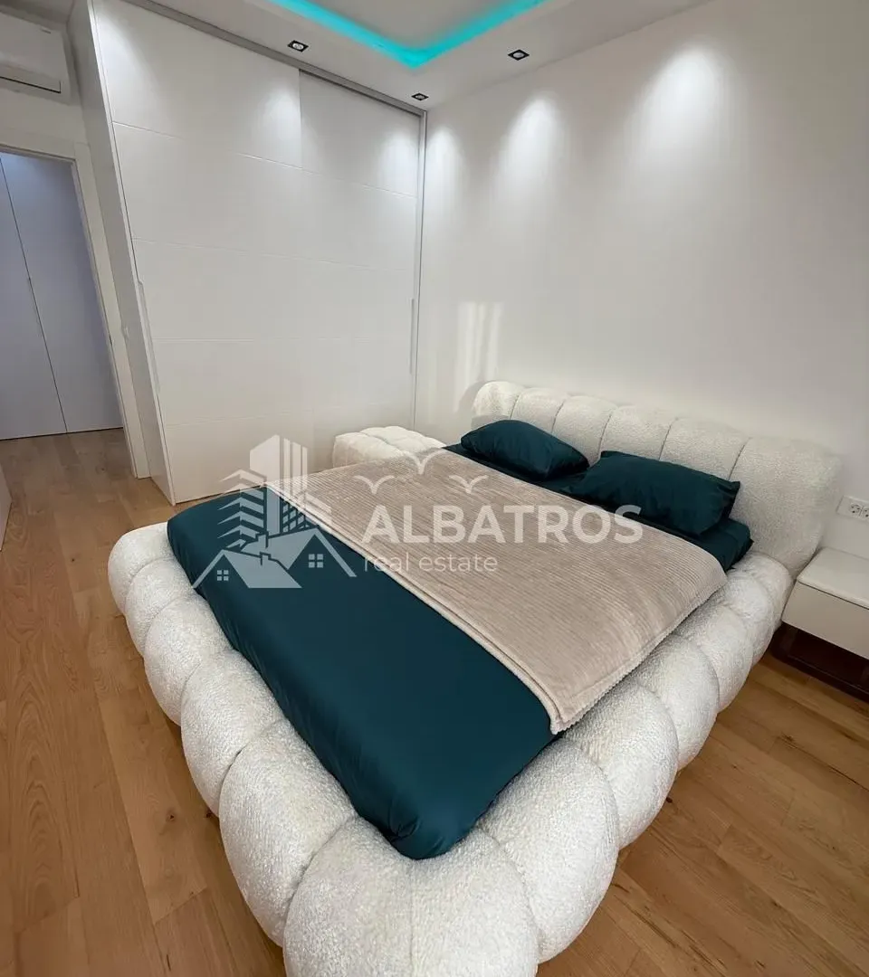 Rent, one bedroom apartment, 68m², Bar, Crna Gora