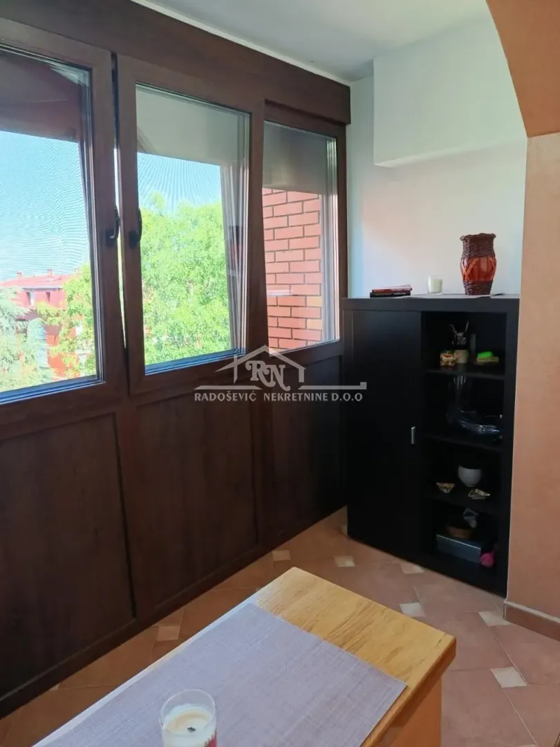 Prodaja, trosoban stan, 88m², Labudovo Brdo, Beograd