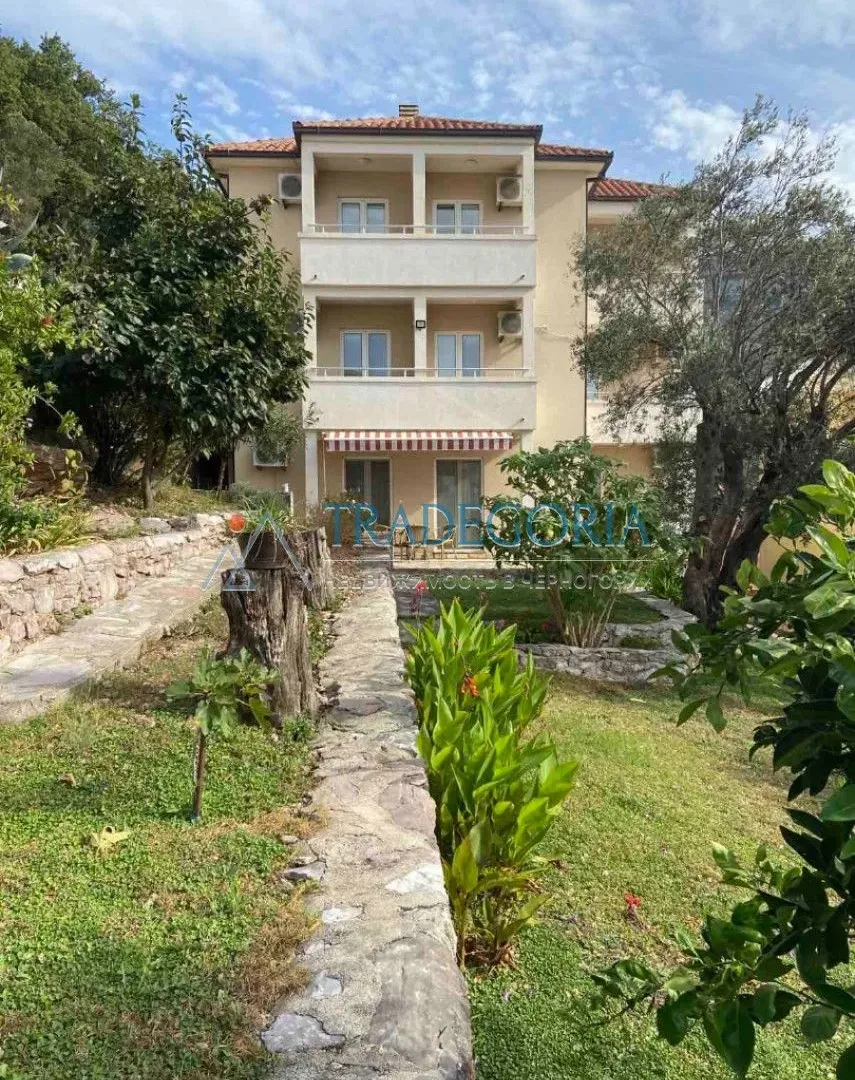 Prodaja, ugostiteljski objekat, 664m², Buljarica, Budva
