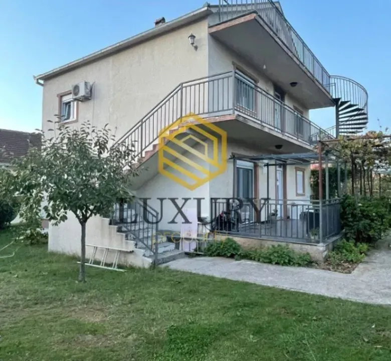 Rent, house, 90m², Donja Gorica, Podgorica