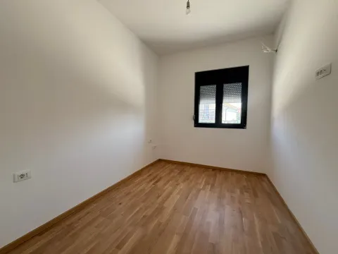 Prodaja, jednosoban stan, 38m², Donja Gorica, Podgorica - image 5