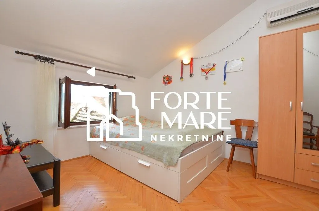 Prodaja, kuća, 150m², Zelenika, Herceg Novi