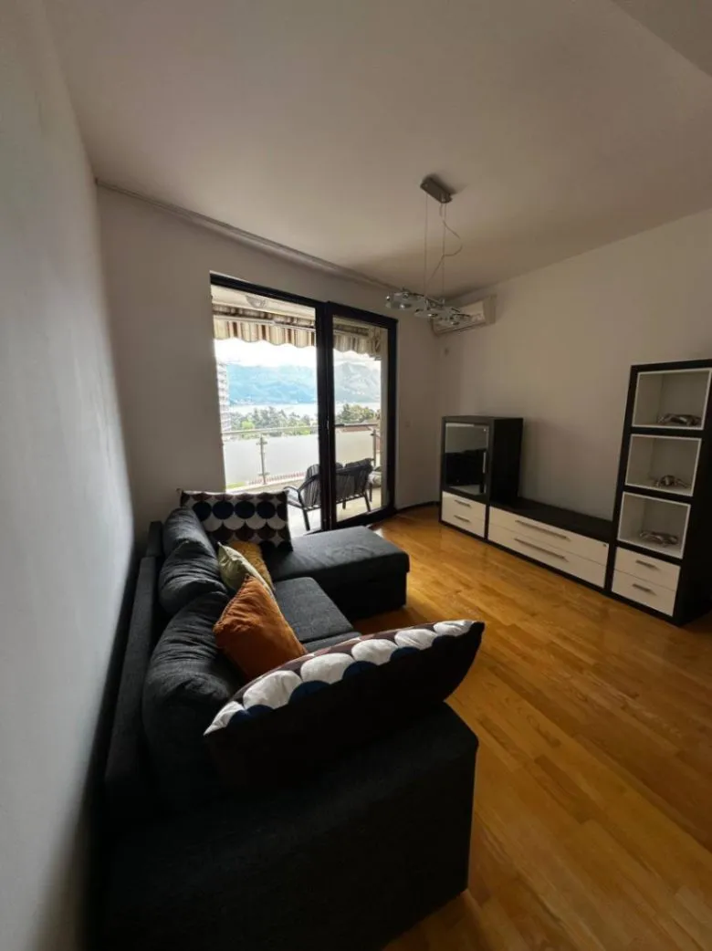 Sale, three bedroom apartment, 83m², Gospoština, Budva