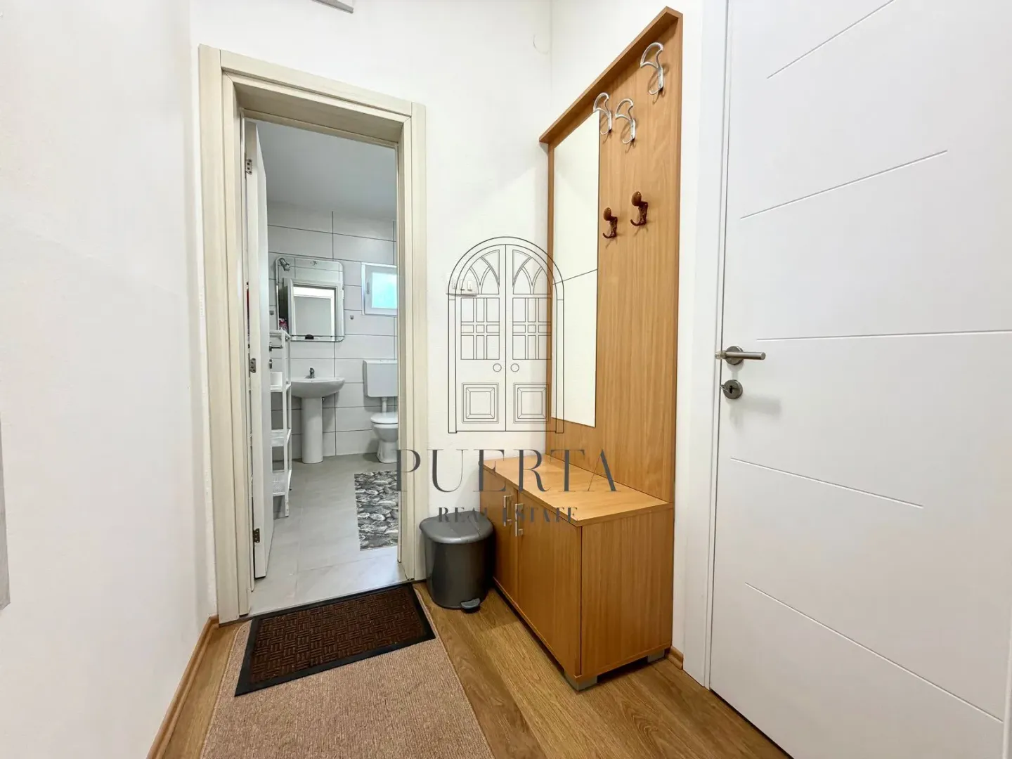 Rent, one bedroom apartment, 38m², Zagorič, Podgorica