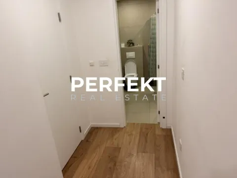 Prodaja, četvorosoban stan, 100m², Centar, Pančevo - image 16