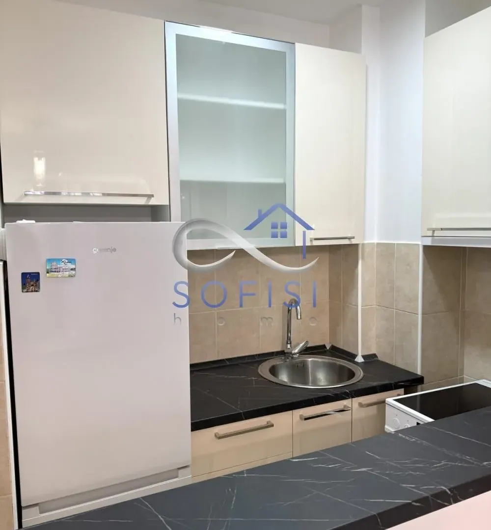 Izdavanje, dvosoban stan, 50m², Grbavica, Novi Sad Sve Podlokacije